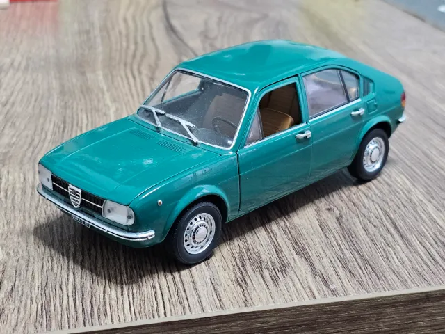 Alfa Romeo Alfasud 1.2 1972 scala 1/24 perfetta