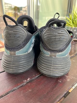 Nike Air Max 2090 Zapatillas Deportivas.
