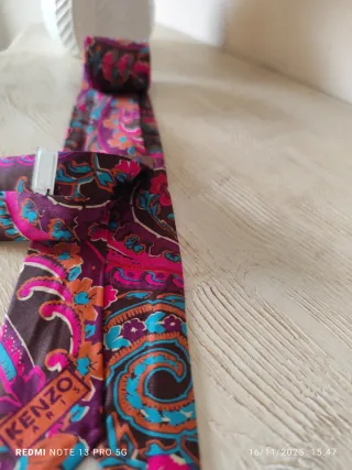 Cravatta Kenzo Paris nuova