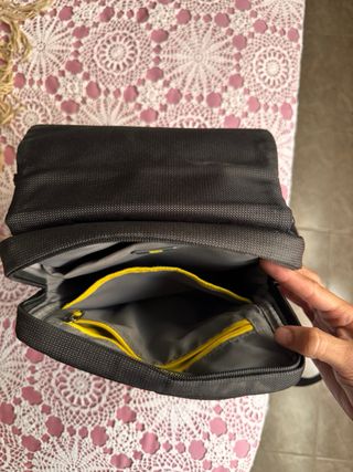 Bolsa bandolera Mandarin Duck negra