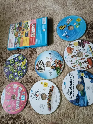 Confezione 6 Giochi Wii U: Splatoon, Disney Infinity, Wii Party, Marvel Super Hero Squad, Epic Mickey 2, Rabbids: Travel in Time