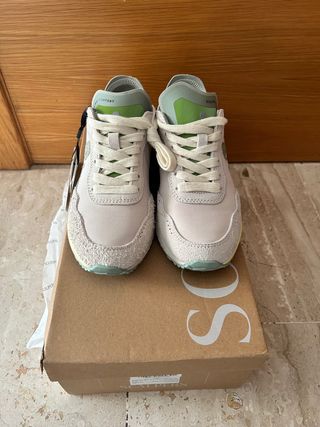 Zapatillas Scalpers Mujer Beige y Verde