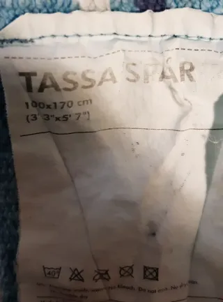 Tappeto Ikea a strisce blu