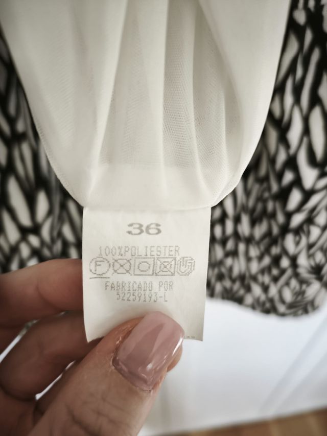 Vestido MIEJI blanco y negro volante Talla 36