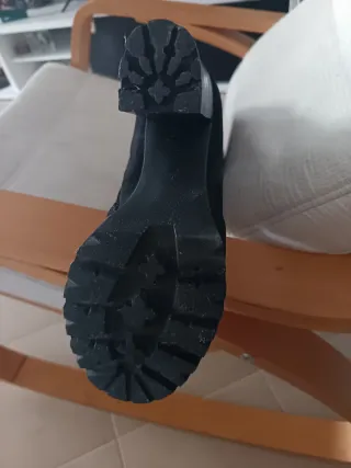 Botas altas ante negras talla 38.5