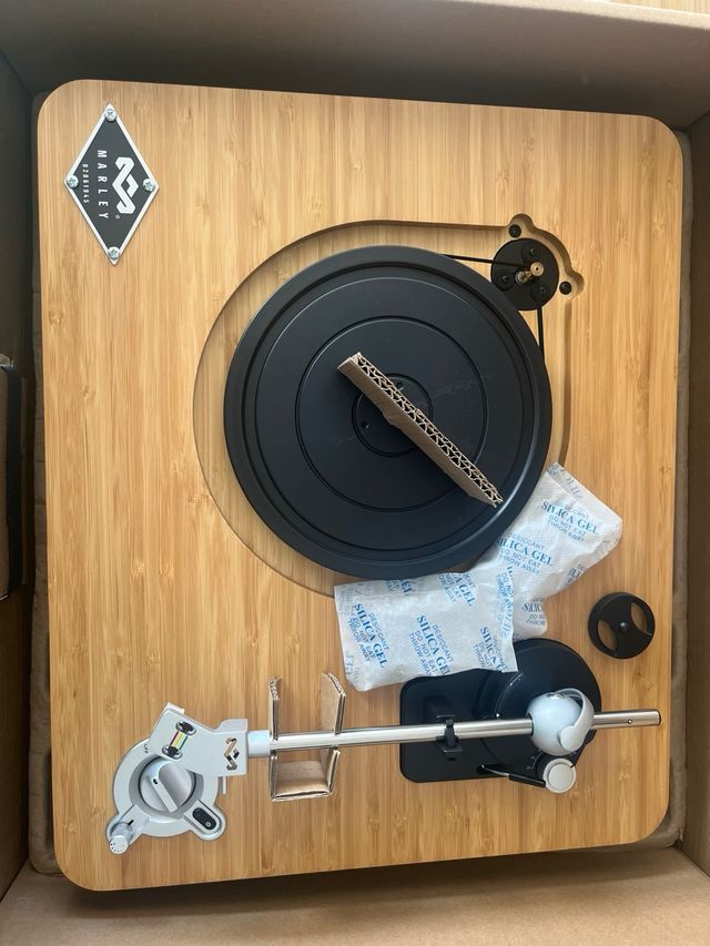 Vendo tocadiscos Marley