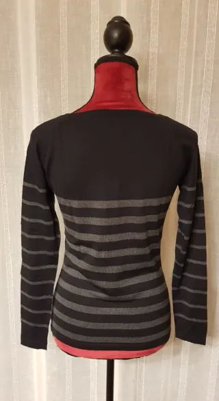 Jersey Escorpión Negro Talla S