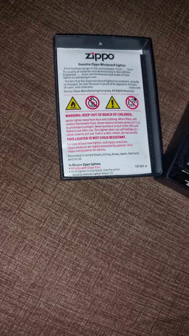 Zippo Negro Made in USA