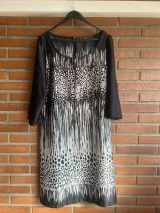 Vestido Negro Estampado Raso Talla L