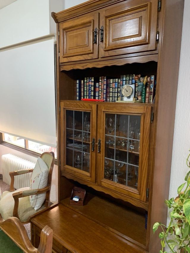 Mueble modular salón clásico madera maciza