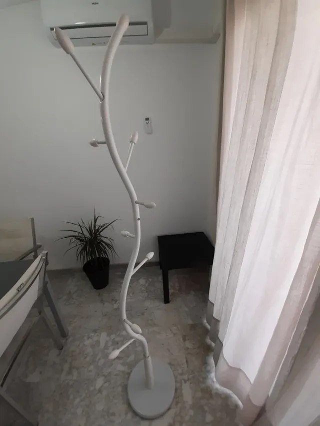 Perchero de pie blanco 180 cm