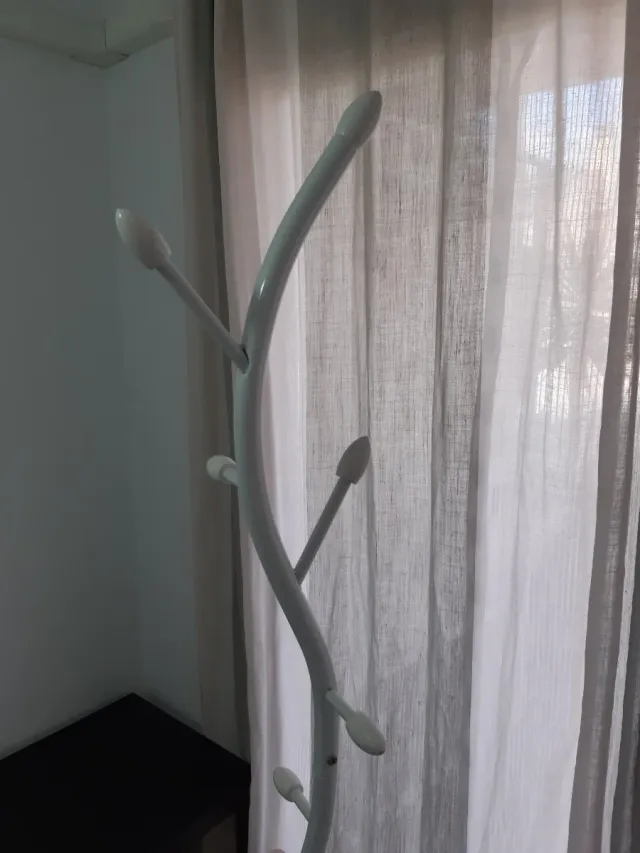 Perchero de pie blanco 180 cm