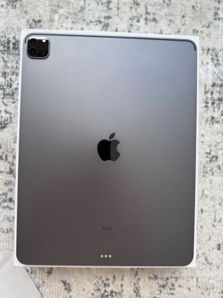 Pad Pro 256 GB 12.9 (4th gen)+Magic Keyboard+pen