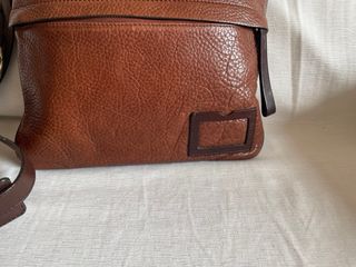 Bolso bandolera Massimo Dutti piel marrón