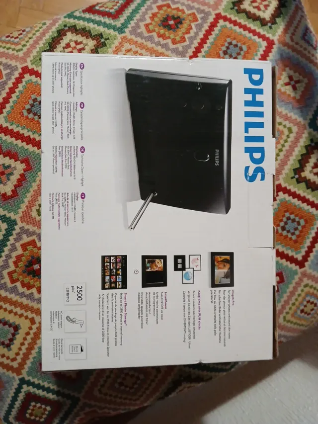 Marco fotos digital Philips 17.8cm (7") SPF1207