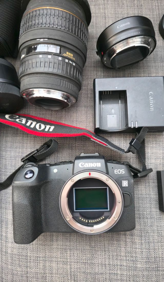 Canon EOS R Cámara + Lentes y Accesorios