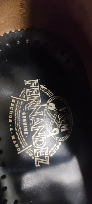 Mocasines V&M FERNANDEZ hechos a mano.Negros 46