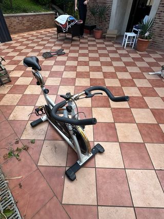 Bicicleta estática JetBike