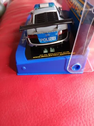 Scalextric Audi R8 Polizei Luces y Sonido