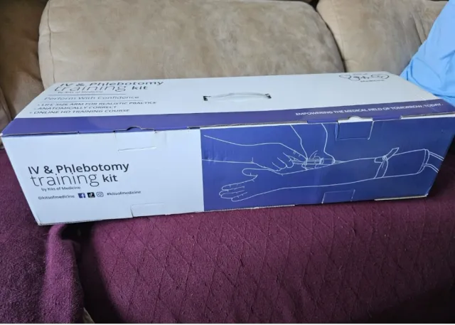 Brazo de entrenamiento IV y Flebotomía