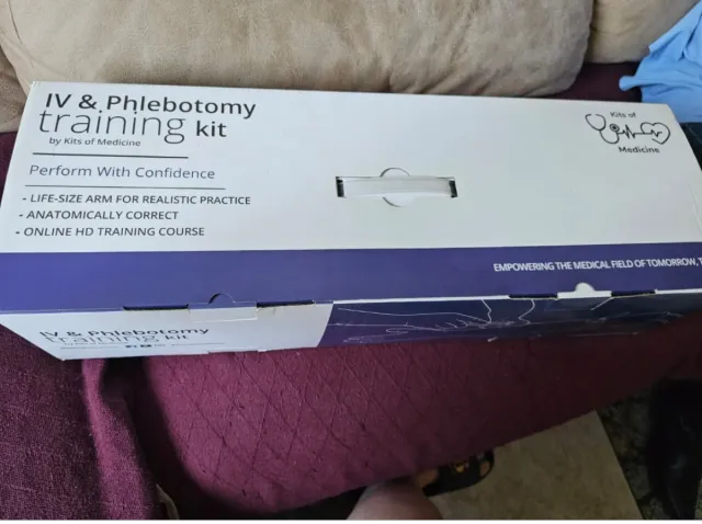 Brazo de entrenamiento IV y Flebotomía