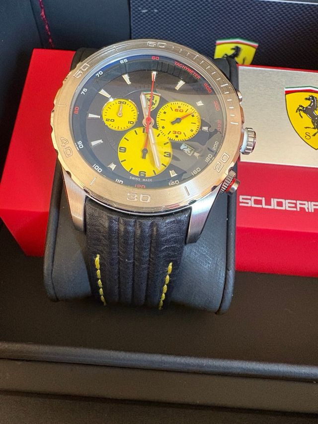 Reloj Ferrari Original Cronógrafo Ronda 5050.c