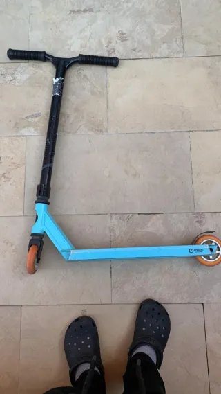 Patinete Oxelo azul para skate