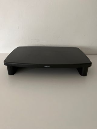 Base para pantalla Amazon Basics negra