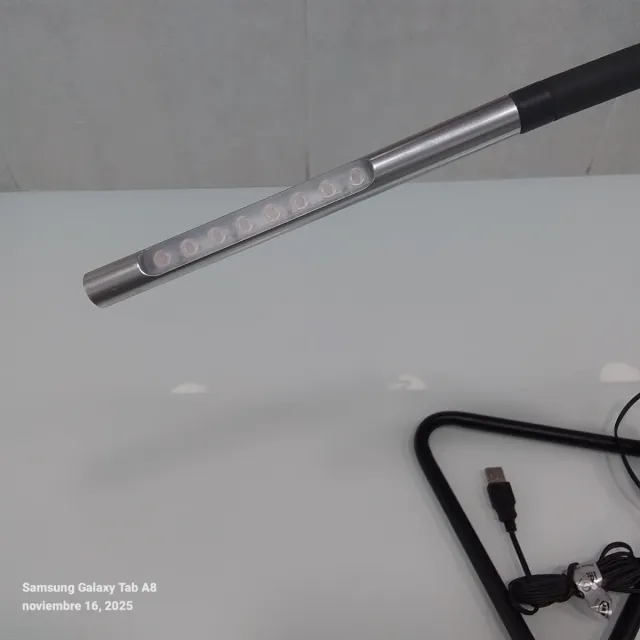 Lámpara LED Moderna Negra/Plateada