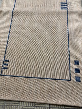 2 tappeti in juta beige e blu