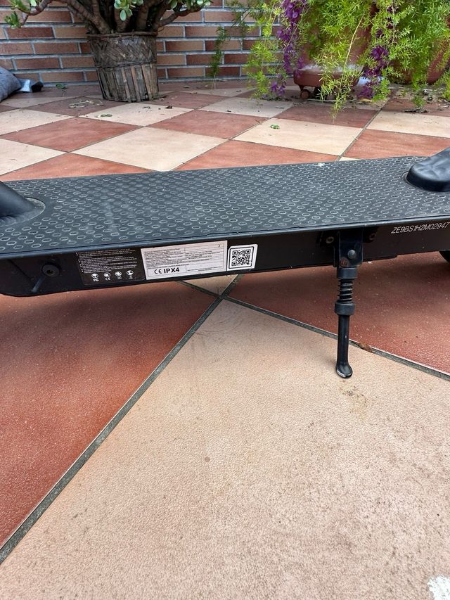 Patinete Eléctrico Negro