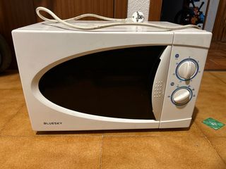 Microondas Bluesky Blanco