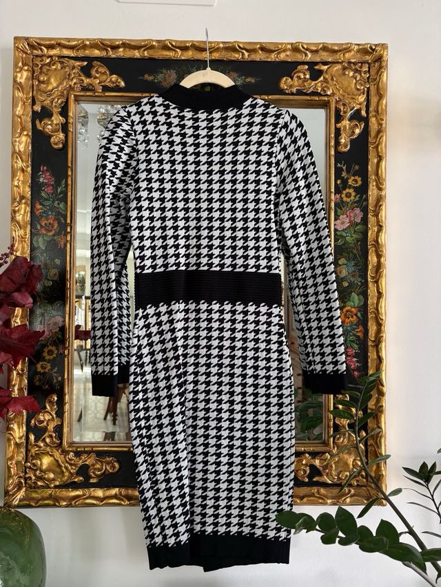 Vestido de punto estampado pata de gallo