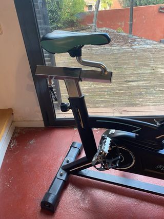 Bicicleta Estática Cecotec FIT