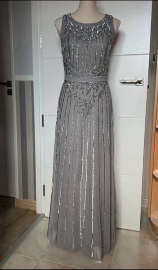 Vestido de fiesta plateado gasa con pedrería
