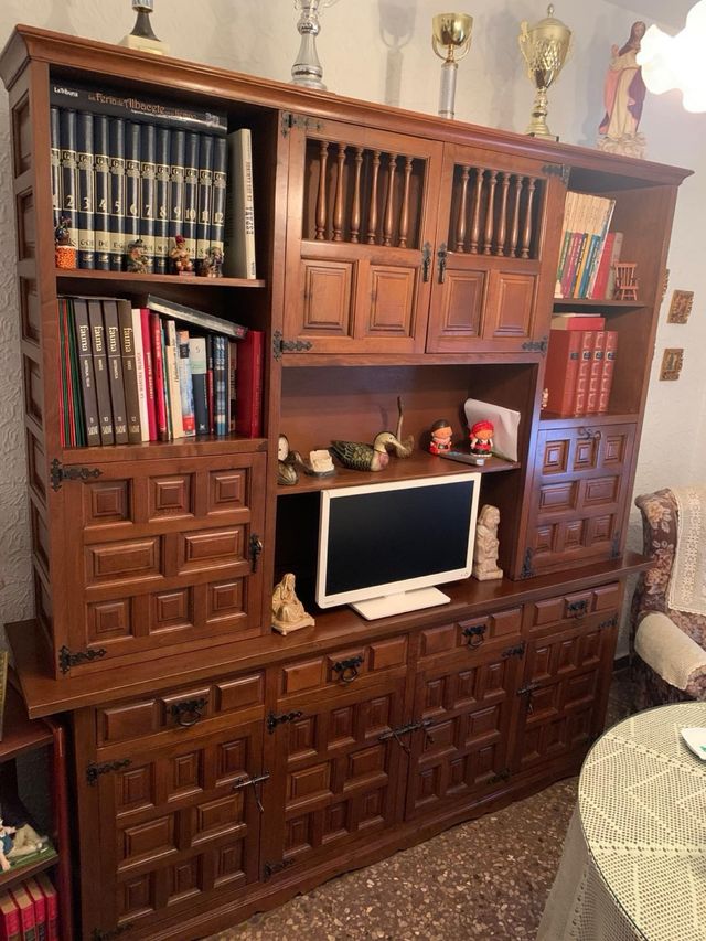Mueble Castellano Madera Maciza