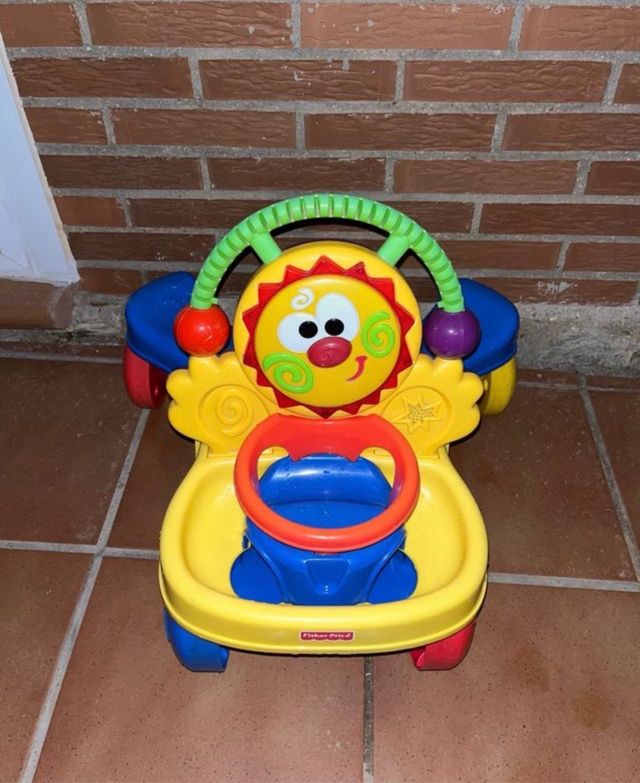 Passeggino Fisher Price con attività luminose