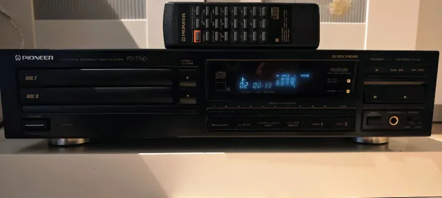 REPRODUCTOR CD PIONEER PD T510 . technics marantz