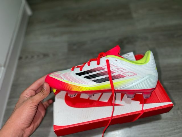 Botas de fútbol Adidas F50