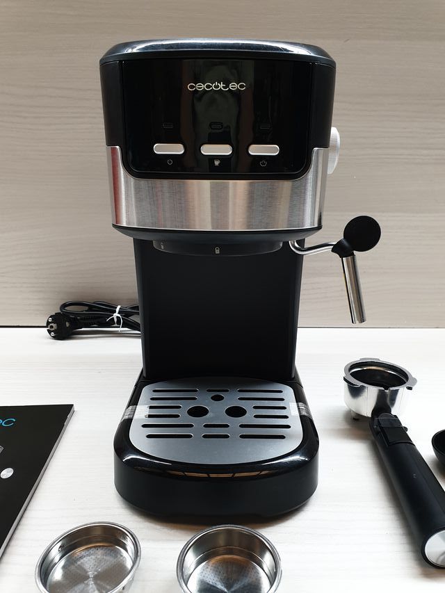 Macchina da Caffè Cecotec Power Espresso 20 Pecan