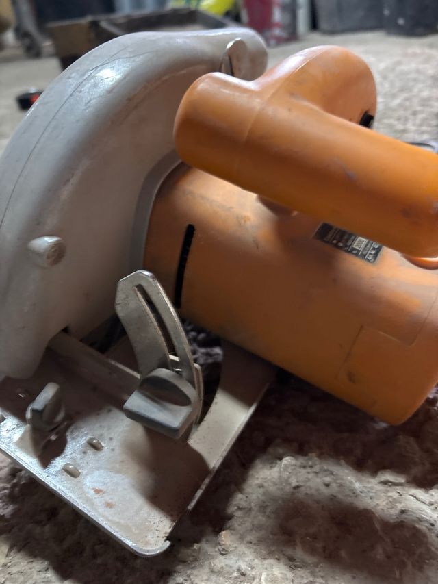 Sierra de calar eléctrica