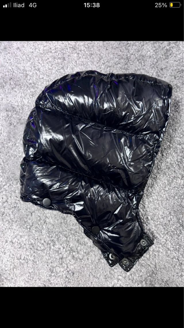 Giubbotto Moncler Nero Lucido