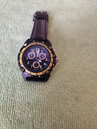 Reloj Sector Cronógrafo Negro y Amarillo