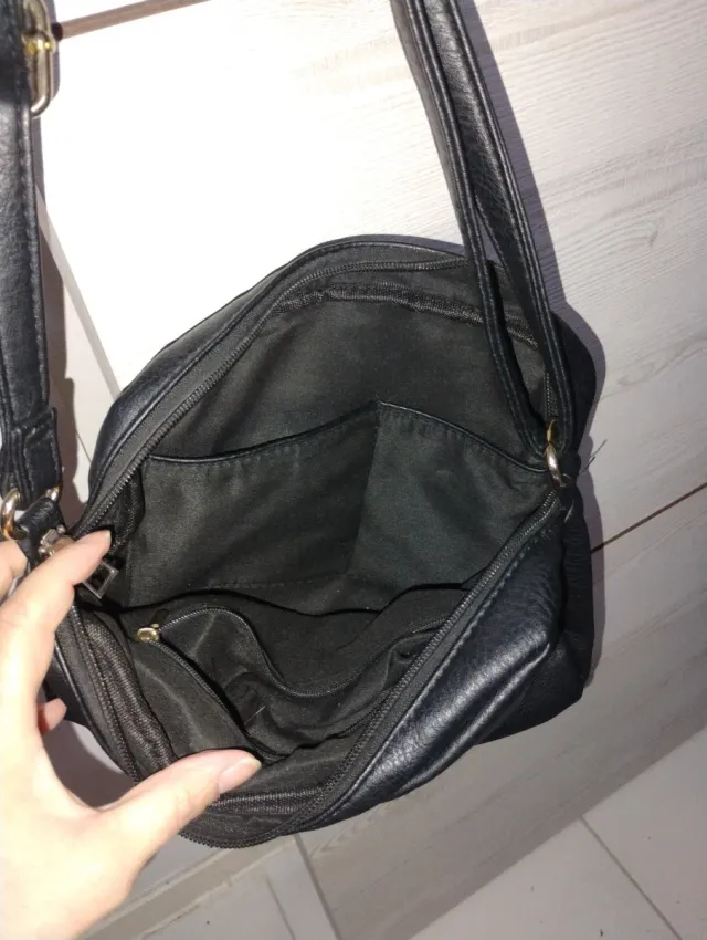 Bolso bandolera negro y marrón