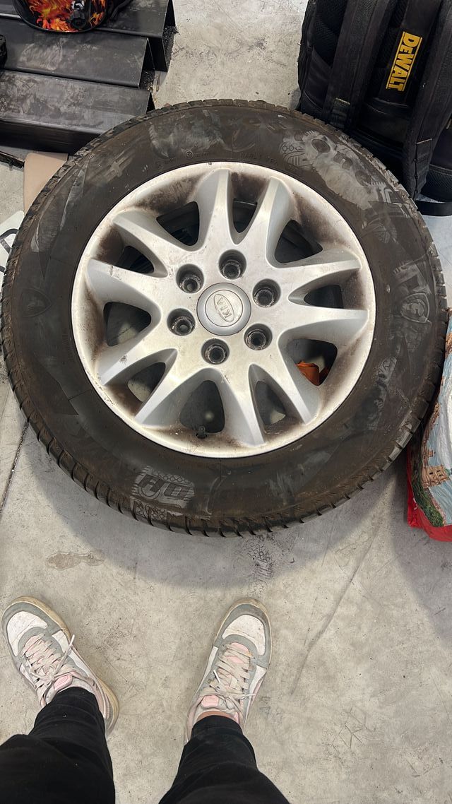 Neumáticos Firestone 235/60R17 102v