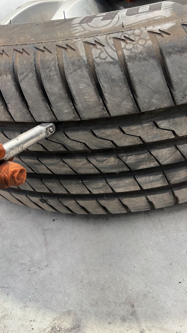 Neumáticos Firestone 235/60R17 102v