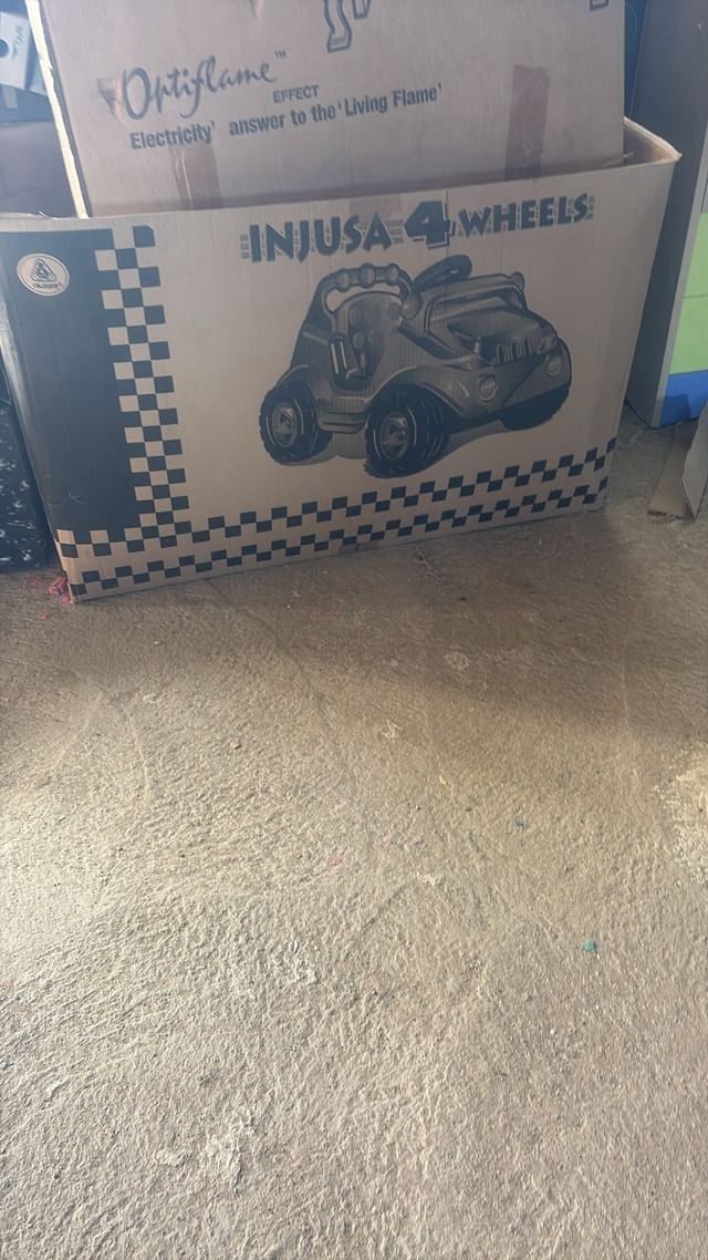 Coche eléctrico infantil azul