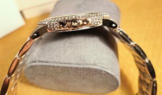 Reloj Michael Kors nuevo dorado