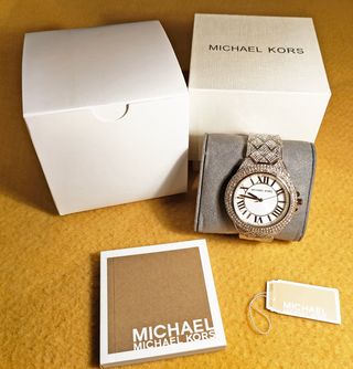 Reloj Michael Kors nuevo dorado