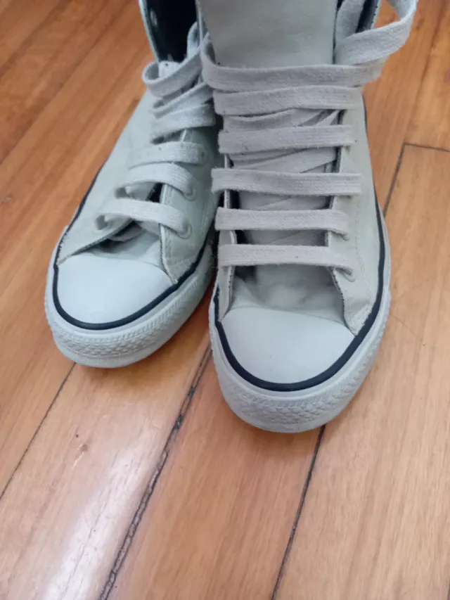 Deportivas Converse gris claro